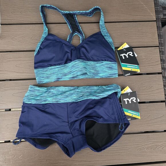 TYR Durafast Womens Green Sonoma V-neck Open Back & Boyshorts Size XS New - Picture 1 of 4